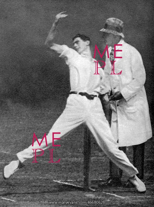 : Bill Voce, Nottinghamshire and England Cricketer : Bill Voce, Nottinghamshire and England Cricketer