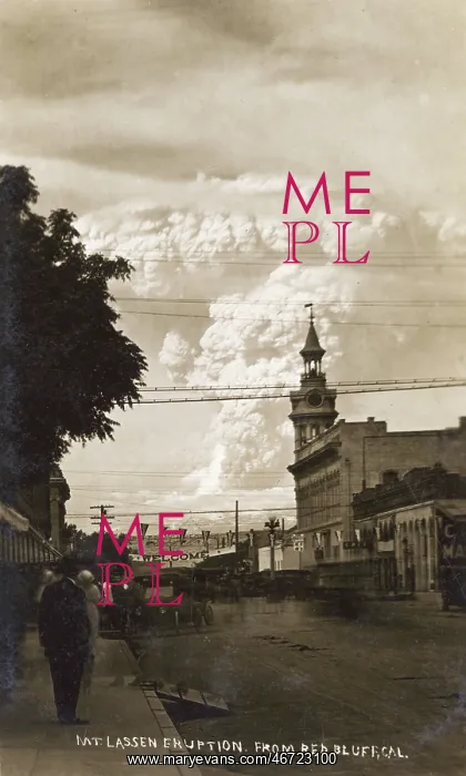 : Volcanic eruption of Lassen Peak, California : Volcanic eruption of Lassen Peak, California