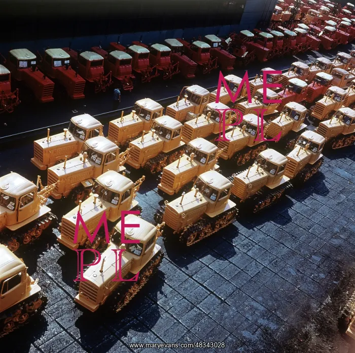 : Volgograd Tractor Plant, 1974 : Volgograd Tractor Plant, 1974
