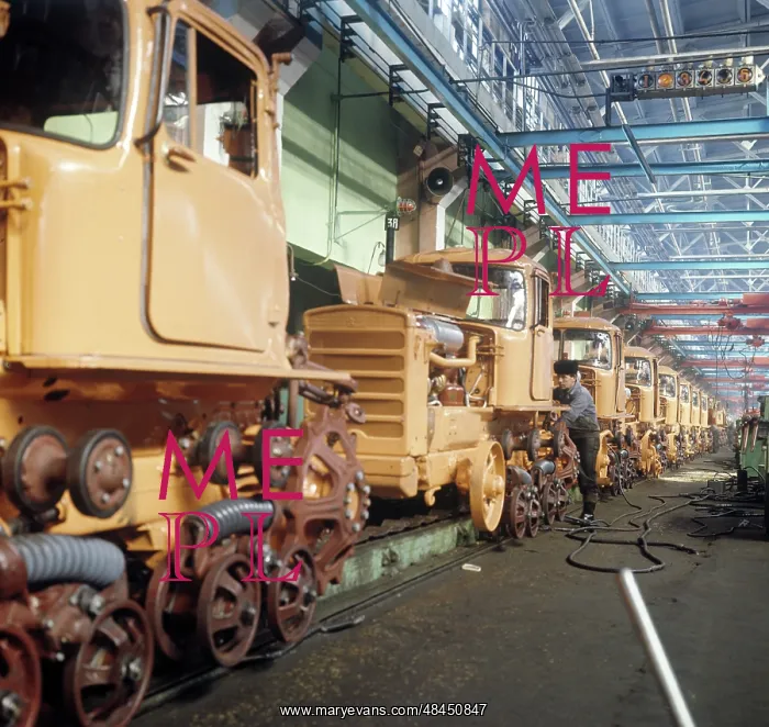 : Volgograd Tractor Plant, 1976 : Volgograd Tractor Plant, 1976
