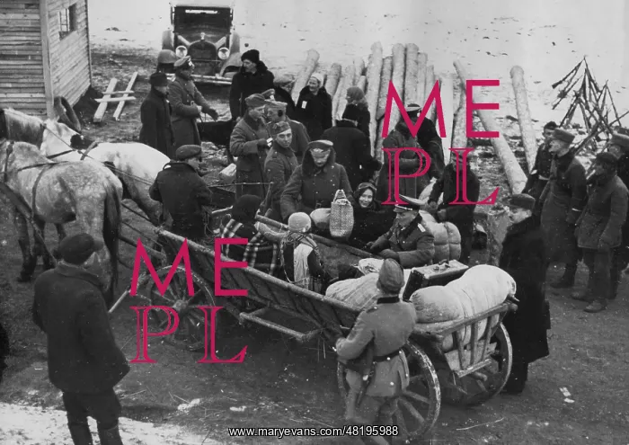 : Volhynia Germans immigrate to Germany, 1939 : Volhynia Germans immigrate to Germany, 1939