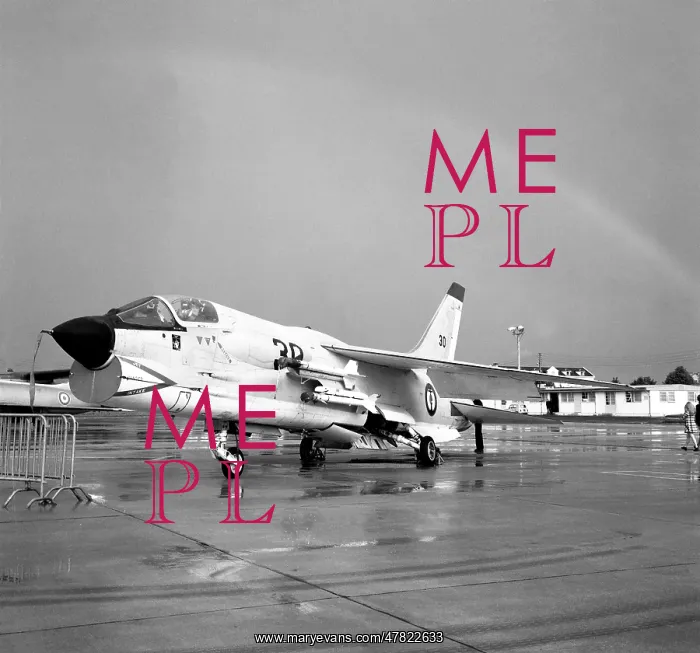 : Vought F-8E FN Crusader 30 : Vought F-8E FN Crusader 30
