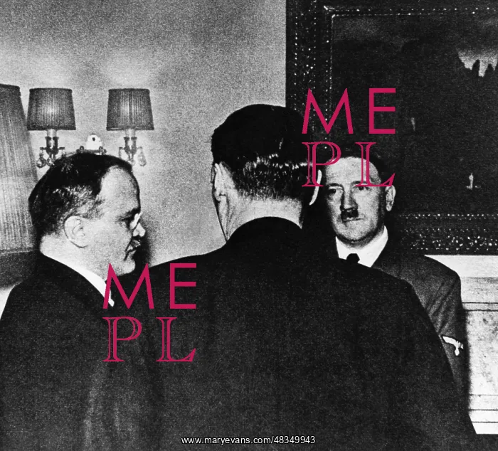 : Vyacheslav Molotov with Adolf Hitler, 1940 : Vyacheslav Molotov with Adolf Hitler, 1940