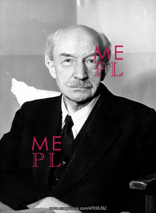 : W. Bothe. WALTHER WILHELM GEORG BOTHE was a German nuclear physicist : W. Bothe. WALTHER WILHELM GEORG BOTHE was a German nuclear physicist