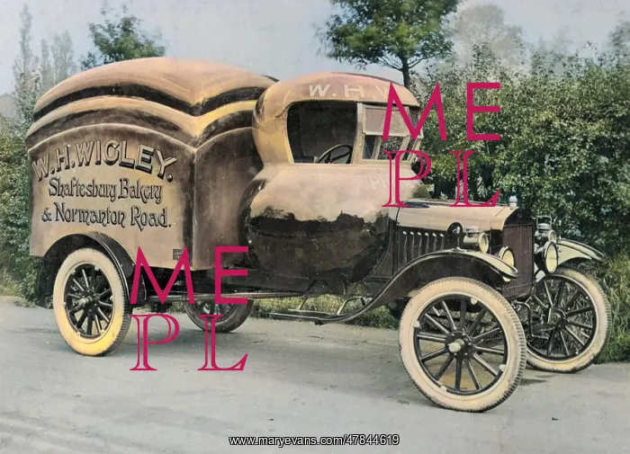 : W H Wigley bakery van, Birmingham : W H Wigley bakery van, Birmingham