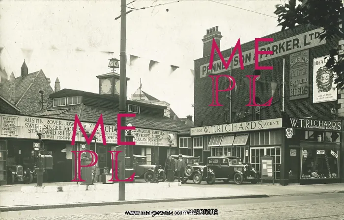 : W T Richards Garage, Bexleyheath : W T Richards Garage, Bexleyheath