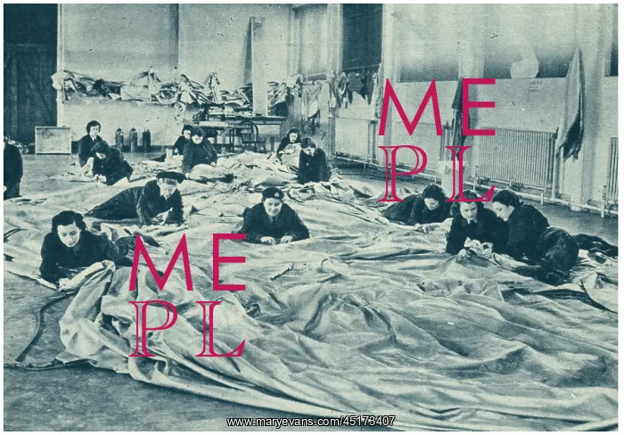 : W.A.A.F. Fabric Workers : W.A.A.F. Fabric Workers