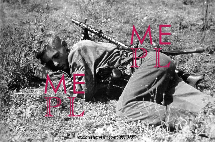 : Waffen-SS soldier resting, 1942 : Waffen-SS soldier resting, 1942