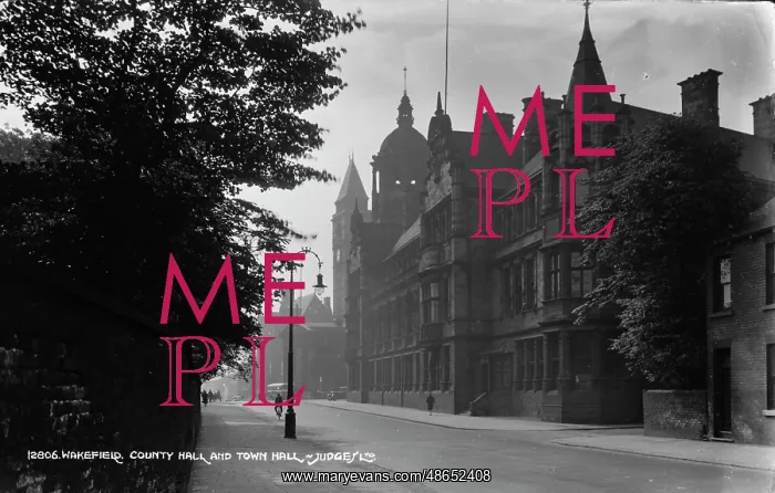 : Wakefield County Hall and Town Hall : Wakefield County Hall and Town Hall