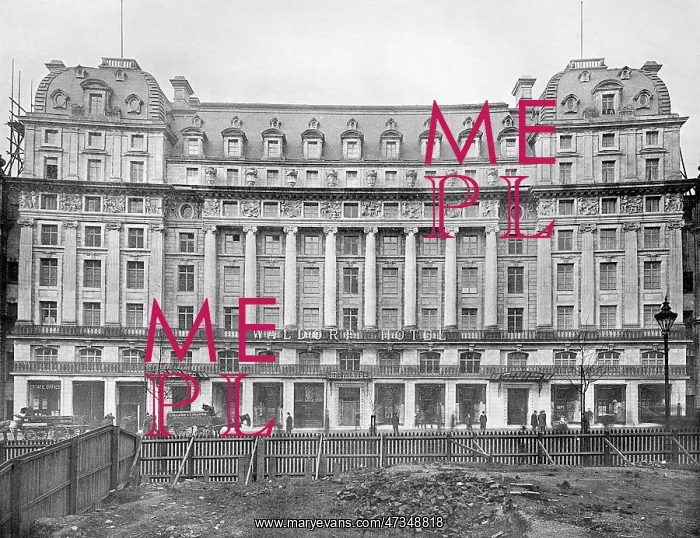 : Waldorf Hotel London : Waldorf Hotel London