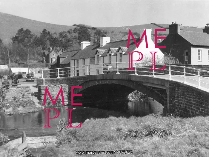 : WALES / LLANRHYSTYD : WALES / LLANRHYSTYD