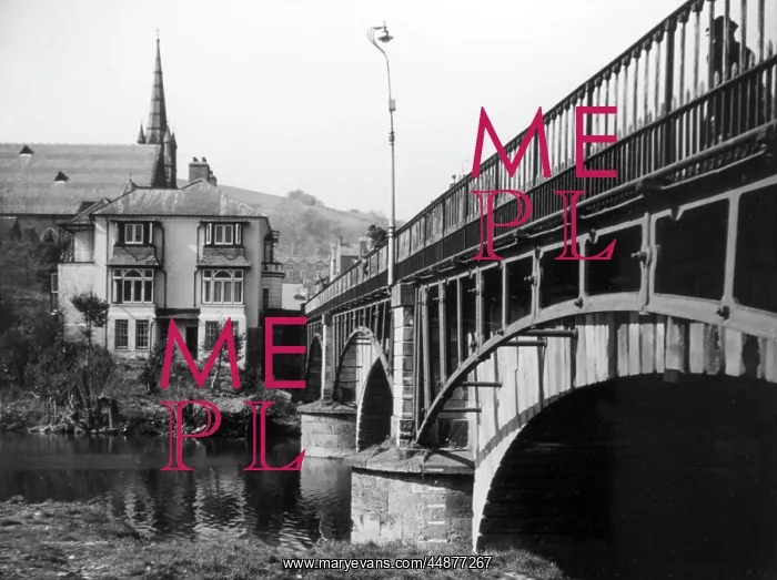 : WALES / NEWTOWN : WALES / NEWTOWN