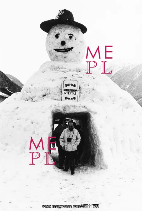 : Walkable snowman in Rohrmoos-Untertal : Walkable snowman in Rohrmoos-Untertal