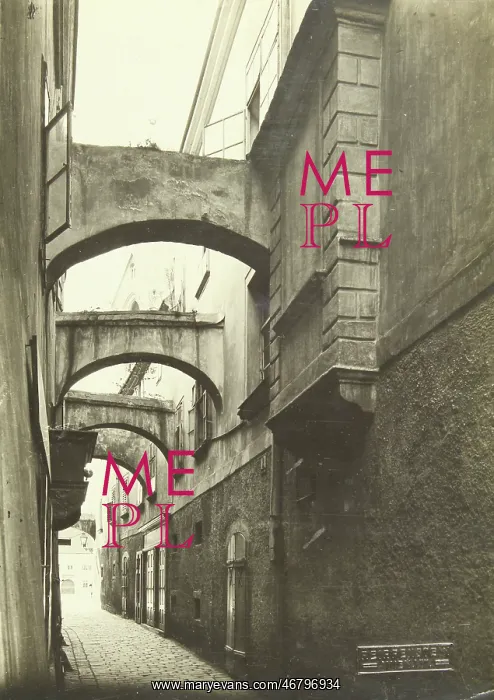 : Wall arches in Wiener Neustadt : Wall arches in Wiener Neustadt