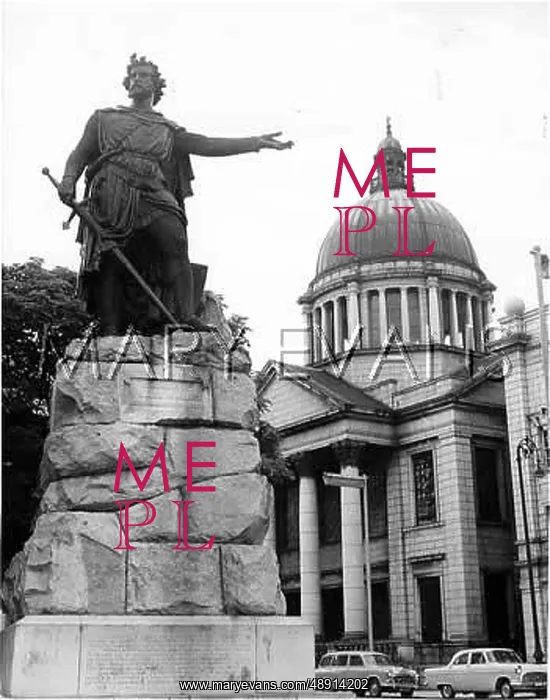 : WALLACE STATUE ABERDEEN : WALLACE STATUE ABERDEEN
