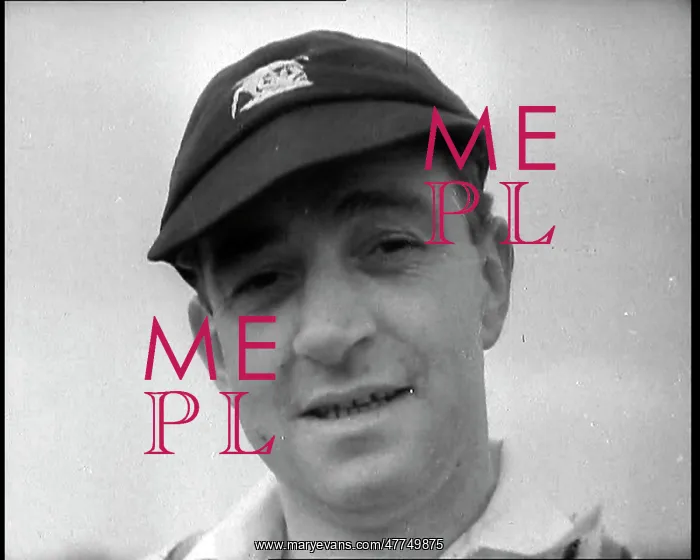 : Wally Hammond : Wally Hammond