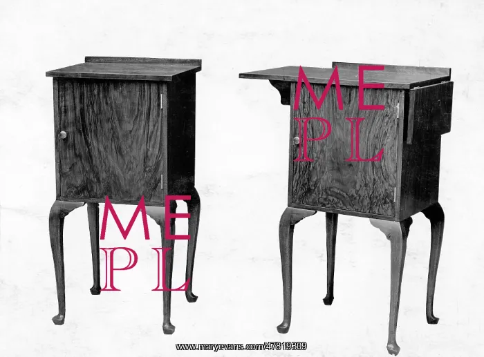 : Walnut Pedestals : Walnut Pedestals