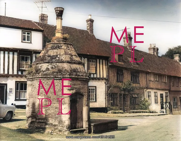 : WALSINGHAM VILLAGE PUMP : WALSINGHAM VILLAGE PUMP
