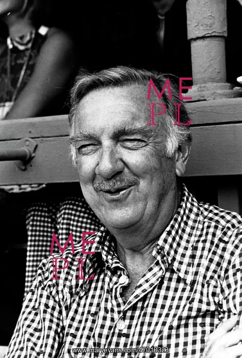 : Walter Cronkite : Walter Cronkite