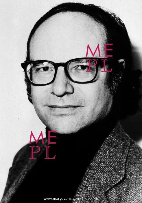 : Walter Gilbert, American Biochemist : Walter Gilbert, American Biochemist