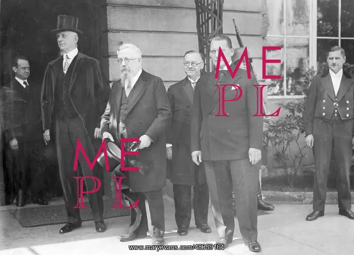  : Walter Graef, Thomas Esser, Johann Rauch and Hermann Goering
