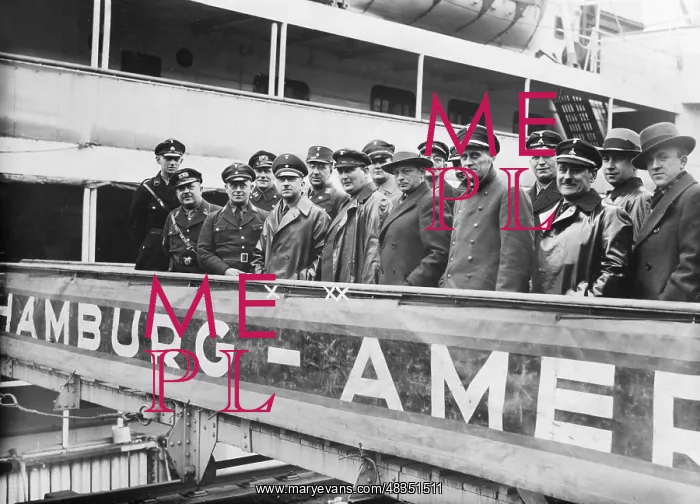 : Walter Schuhmann visiting a Hapag ship, 1934 : Walter Schuhmann visiting a Hapag ship, 1934