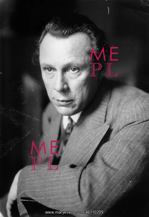  : Walter von Molo