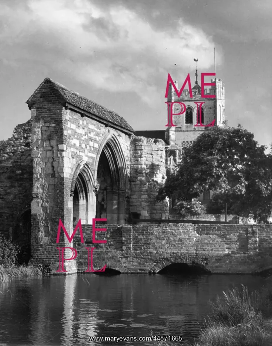 : WALTHAM ABBEY CHURCH : WALTHAM ABBEY CHURCH