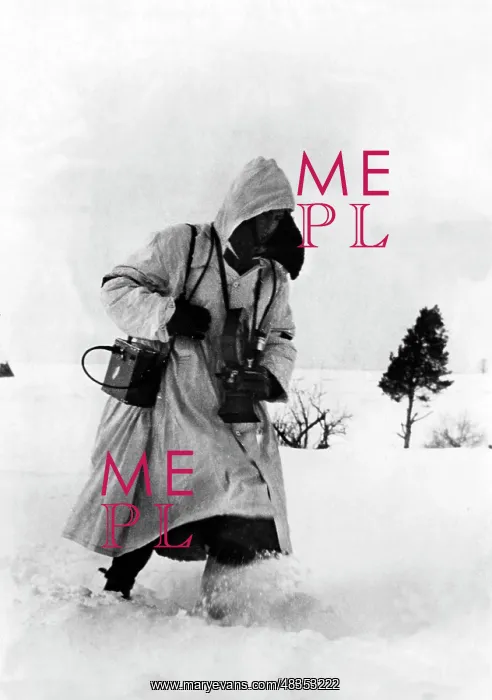 : War correspondent in the snow on the Eastern Front, 1942 : War correspondent in the snow on the Eastern Front, 1942
