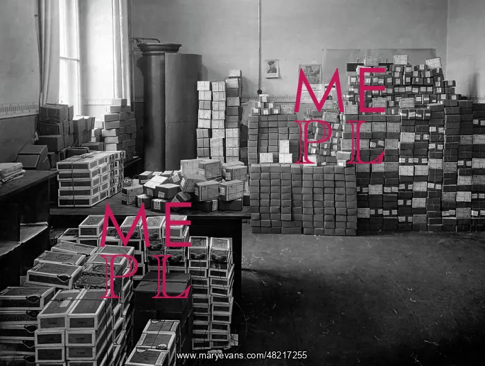 : War donations in Berlin, 1917 : War donations in Berlin, 1917