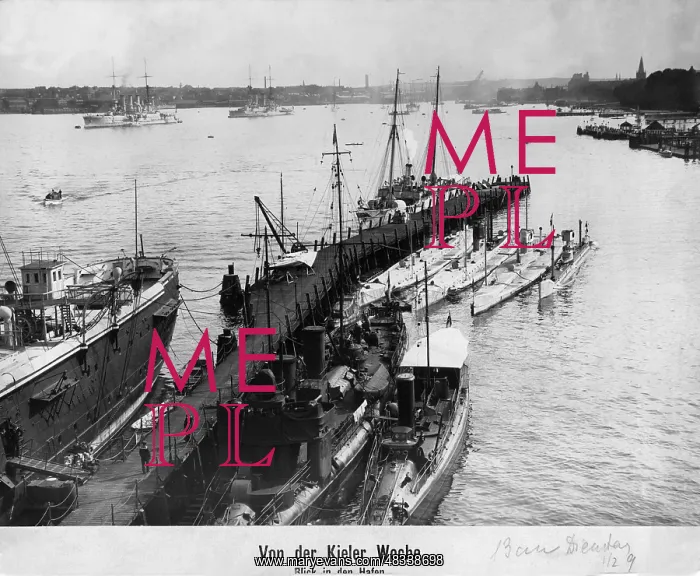 : War harbor in Kiel, 1913 : War harbor in Kiel, 1913