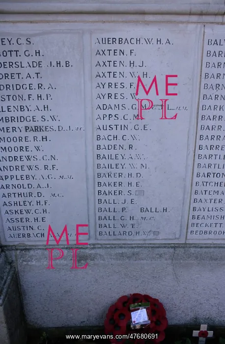 : War Memorial, Pitzhanger Manor, Ealing, West London : War Memorial, Pitzhanger Manor, Ealing, West London