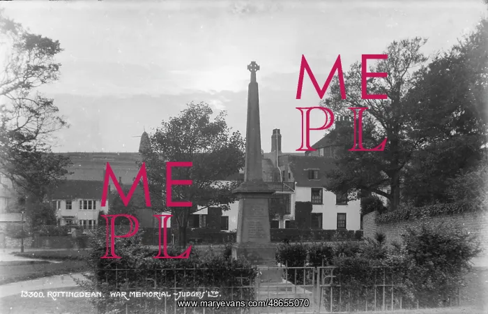 : War Memorial in Rottingdean : War Memorial in Rottingdean