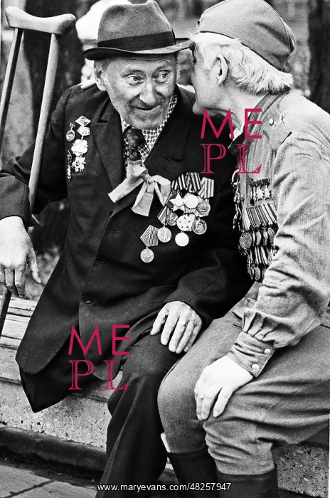 : War veterans at Izmailovo Park, 1987 : War veterans at Izmailovo Park, 1987