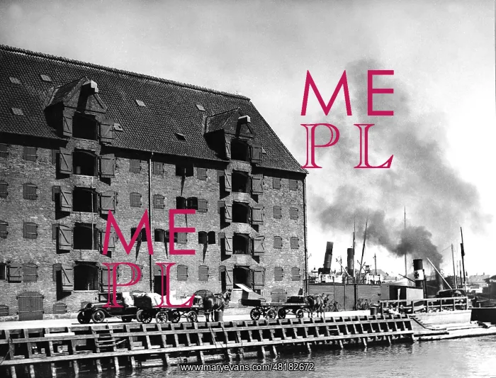 : Warehouse in the Copenhagen harbor, 1936 : Warehouse in the Copenhagen harbor, 1936