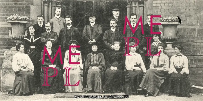  : Warehousemen, Clerks and Drapers Schools, Purley - Staff