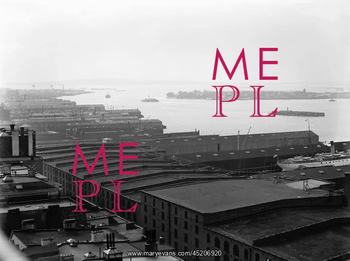 : Warehouses line the Brooklyn shore of New ? : Warehouses line the Brooklyn shore of New ?