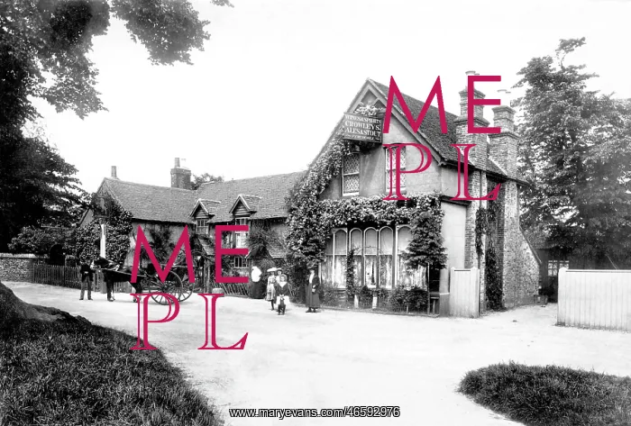  : Warlingham, Ye Olde Whyte Lion 1904
