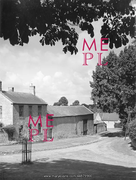 : WARWICKSHIRE FARM : WARWICKSHIRE FARM