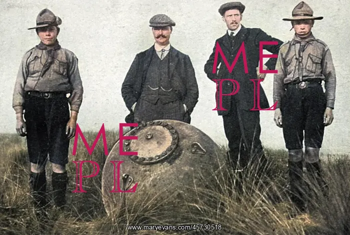 : Mine washed up on Suffolk coast, WW1 : Mine washed up on Suffolk coast, WW1