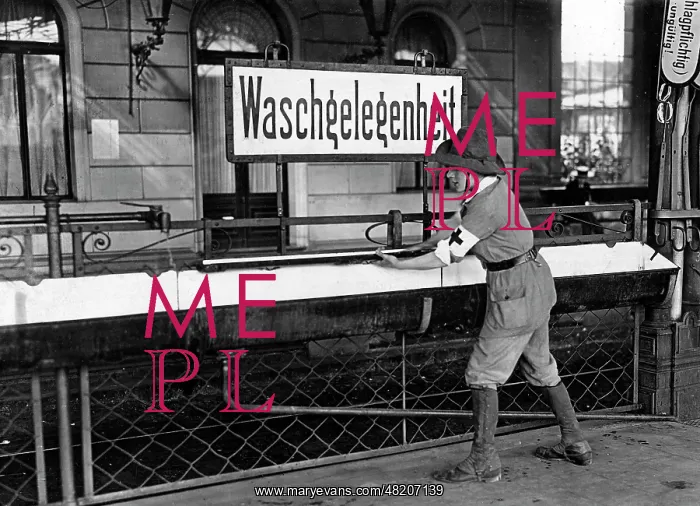 : Washing basin at a station, 1914 : Washing basin at a station, 1914
