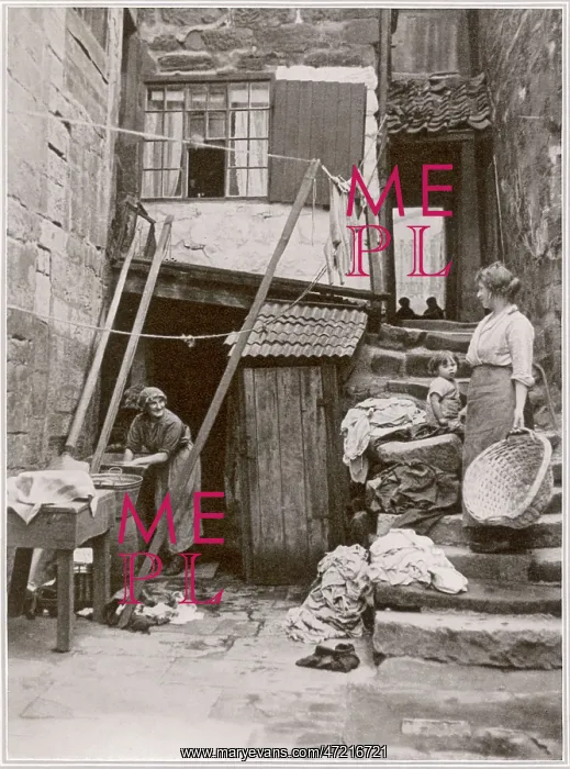 : WASHING DAY IN YORK : WASHING DAY IN YORK