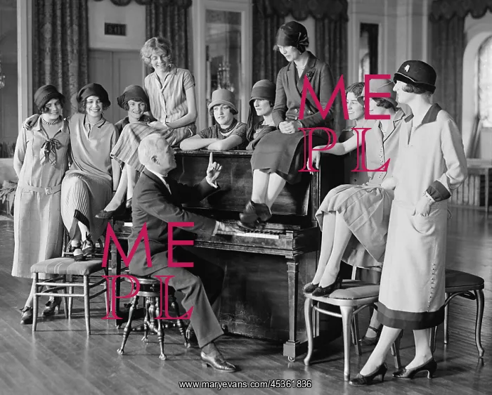 : Washington Debs rehearsing for comedy with a man : Washington Debs rehearsing for comedy with a man