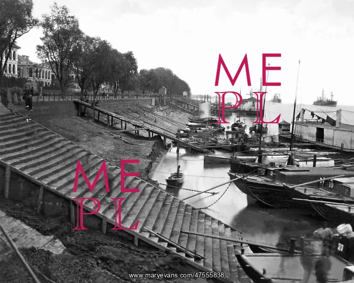 : Waterfront, Hankow (Hankou), China : Waterfront, Hankow (Hankou), China