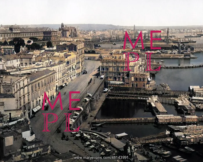 : Waterfront, Naples, Italy : Waterfront, Naples, Italy