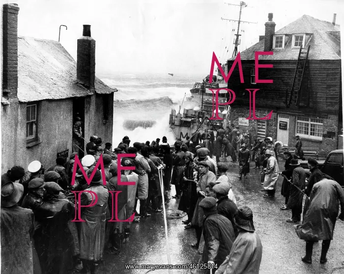 : The Wave Rescue in England, 1952 : The Wave Rescue in England, 1952