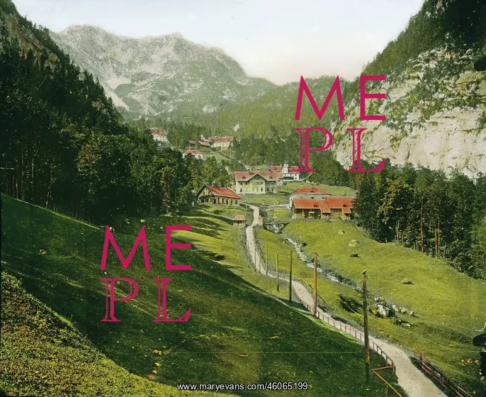 : On the way to the salt mine of Hallstatt : On the way to the salt mine of Hallstatt