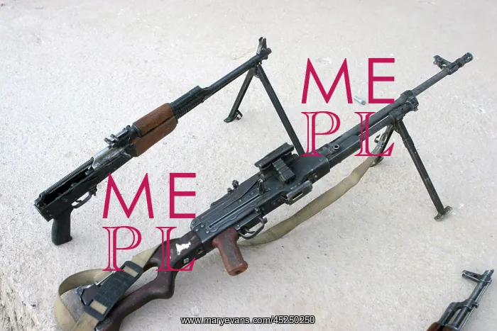 : Weapons captured by US Marine Corps (USMC) Marines : Weapons captured by US Marine Corps (USMC) Marines