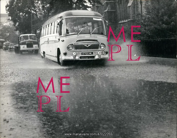 : Weather. Jul. 07, 1965 - Heavy Rain In London : Weather. Jul. 07, 1965 - Heavy Rain In London