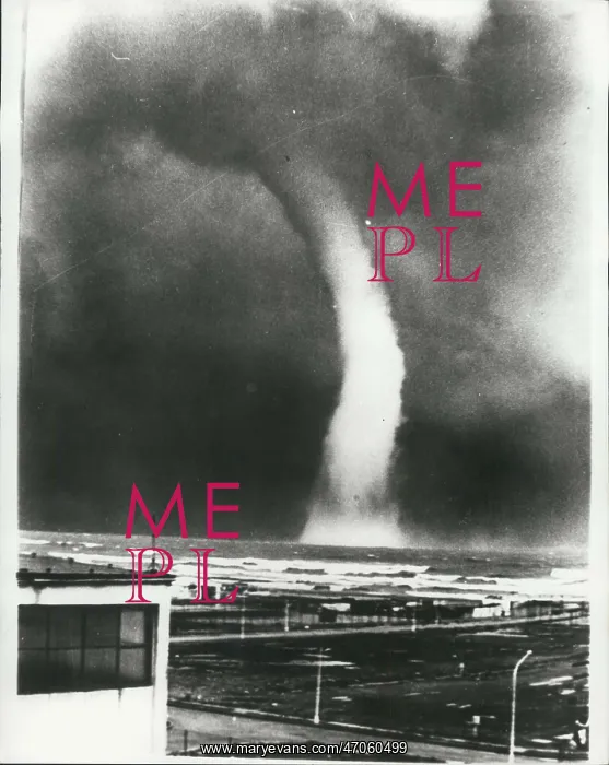 : Weather. Mar. 15, 1971 - Impressive Picture Of Tornado : Weather. Mar. 15, 1971 - Impressive Picture Of Tornado